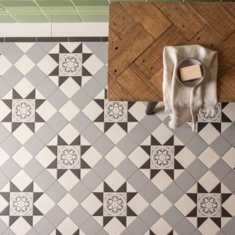 Blenheim Black, Dover White & Grey with Livingstone Grey drop-in